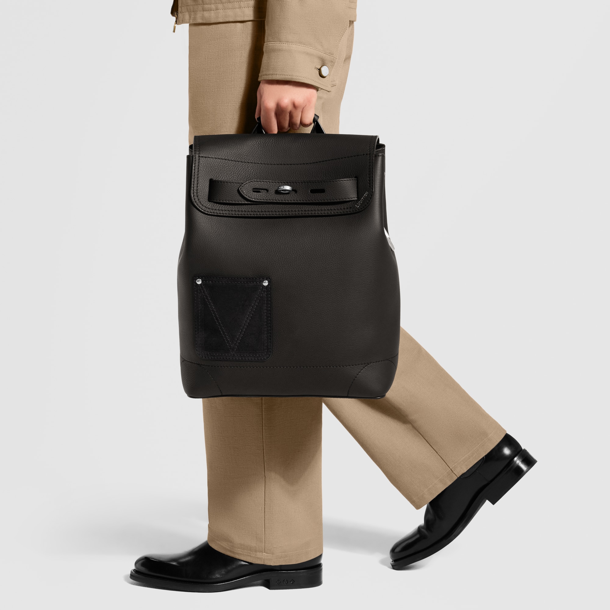ヴィトン Vuitton スティーマー・バックパック カーキ　M26852 スティーマー・バックパック H38｜ルイ・ヴィトン 公式サイト - M26852